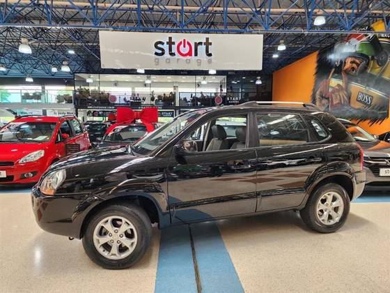 HYUNDAI TUCSON 2.0 MPFI GLS 16V 143CV 2WD FLEX 4P AUTOMÁTICO HYUNDAI TUCSON 2.0 MPFI GLS 16V 143CV 2WD FLEX 4P AUTOMÁTICO